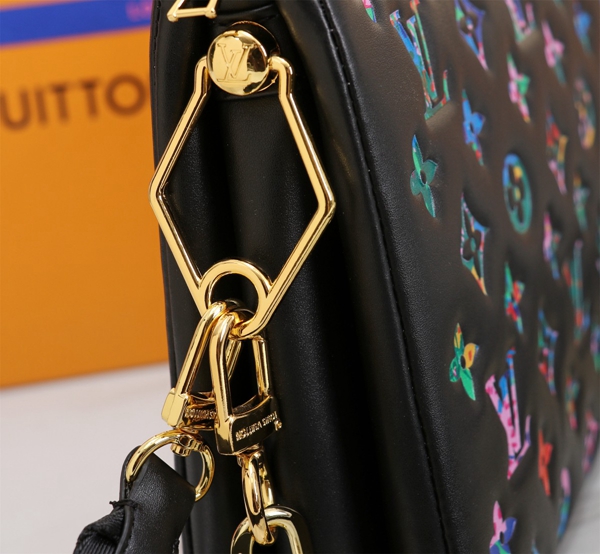 ルイヴィトンバッグ角部分ディテール